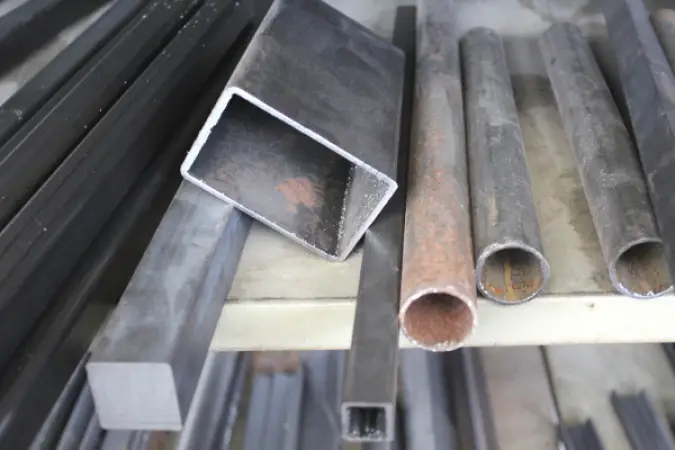 Reststücke Stahlrohre