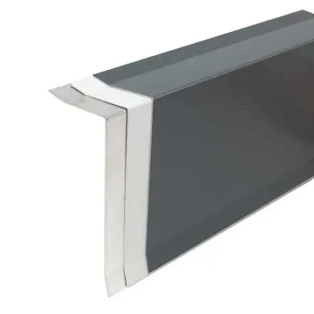 Ortgangblech für Flachdach aus Aluminium, roh oder beschichtet in RAL weiß oder anthrazit nach Maß