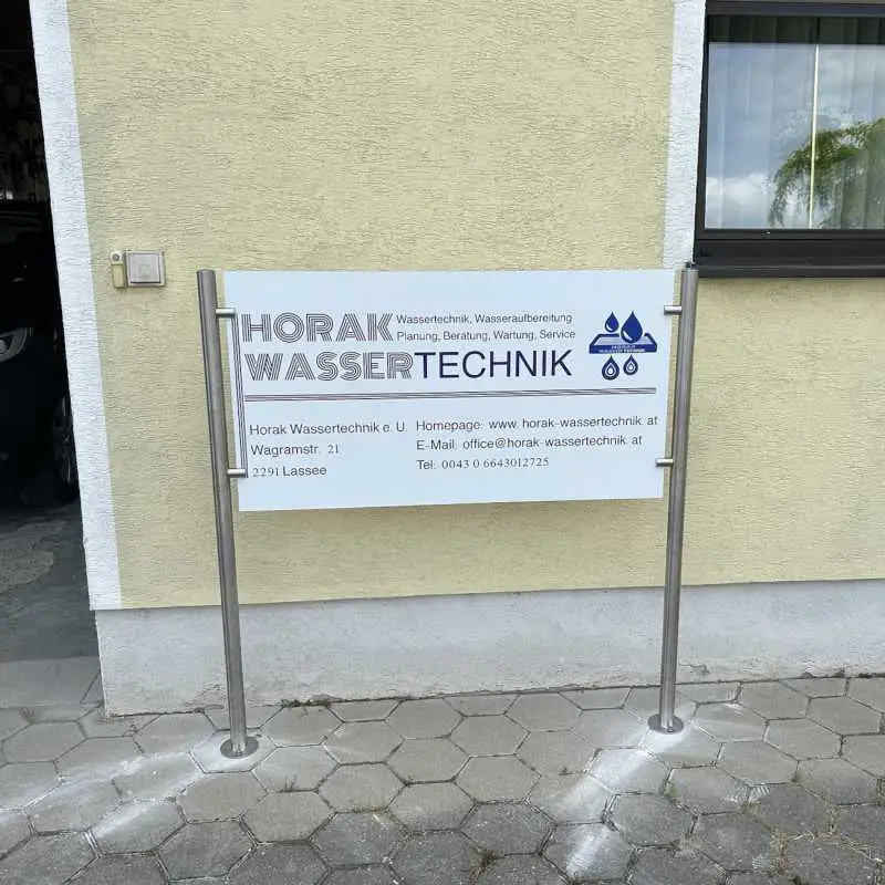 Schilderhalter für Firmenschild aus Edelstahl - Rundrohr