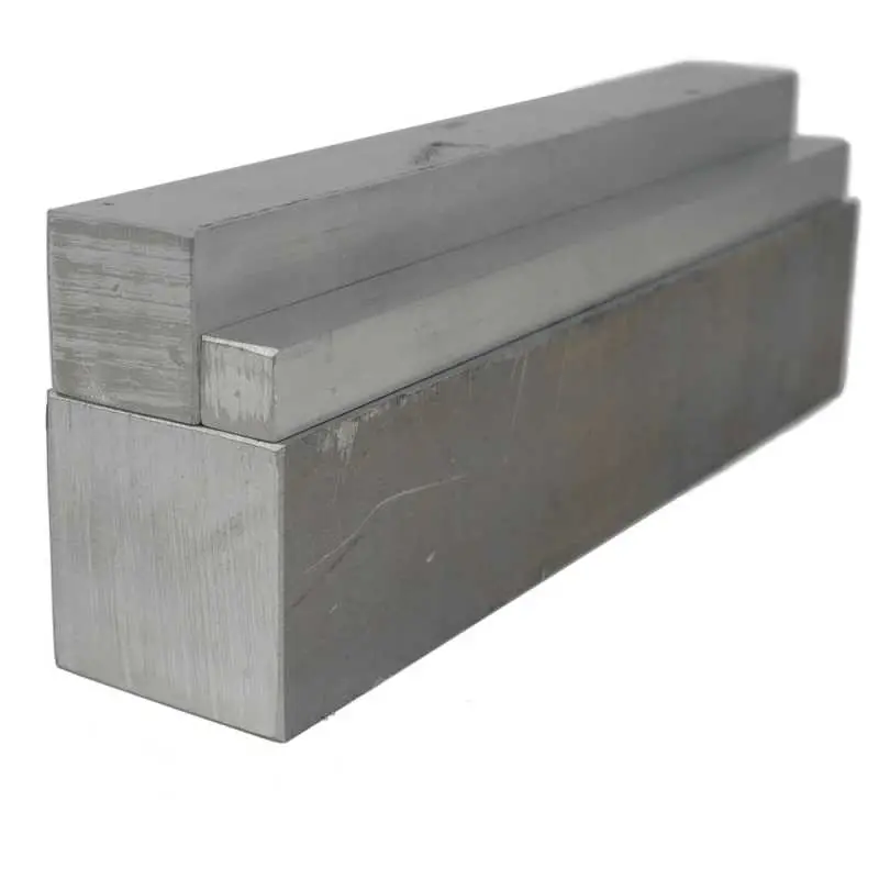 Aluminium Vierkant Vollmaterial in verschiedenen Abmessungen und Stärken