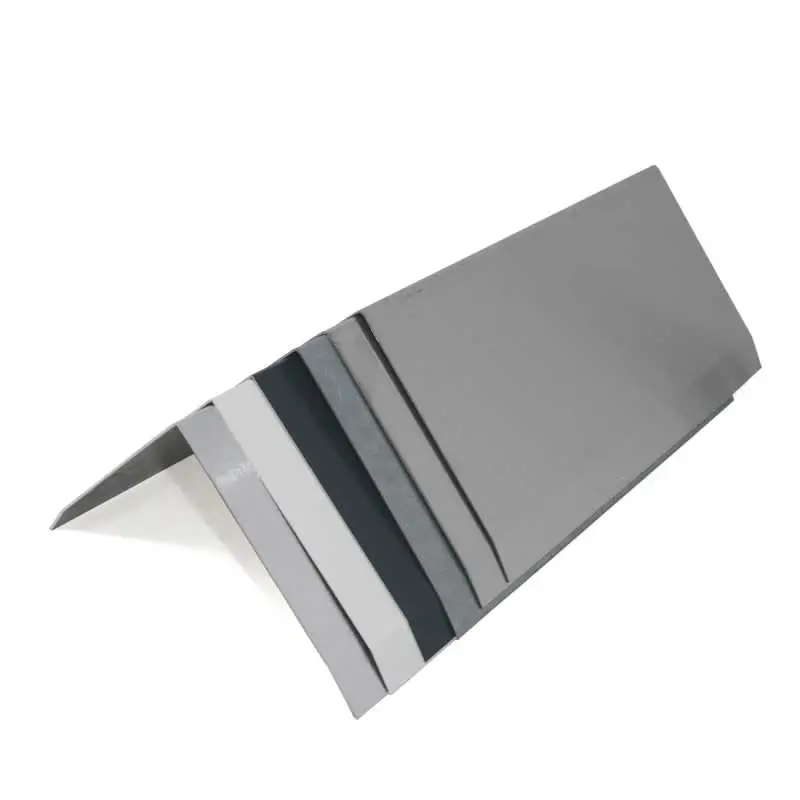 Firstbleche auf Maß aus Edelstahl K240 geschliffen, verzinktem Stahl, Titanzink, Kupfer oder Aluminium, natur oder beschichtet in RAL verkehrsweiß oder anthrazitgrau