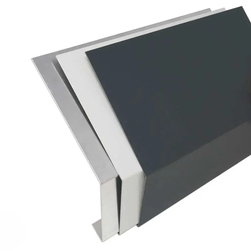 Traufbleche aus Aluminium natur, oder beschichtet in RAL anthrazit oder RAL weiß