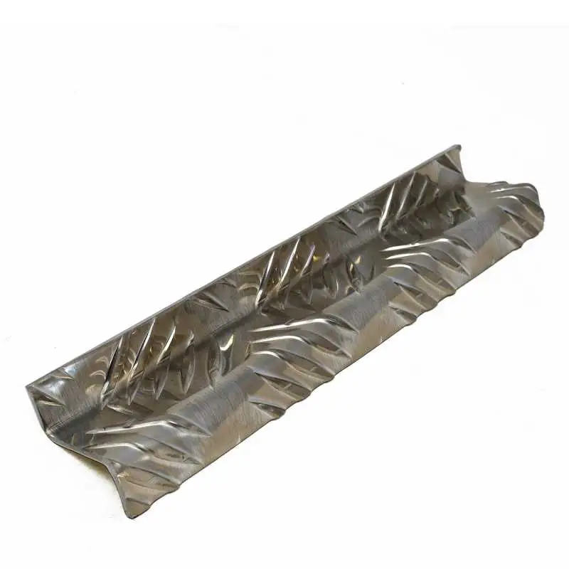 Z-Profile aus Riffelblech 2,5/4,0 mm Quintett-Prägung