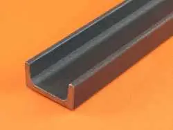 U-Profile aus S235JR in mehreren Ausführungen